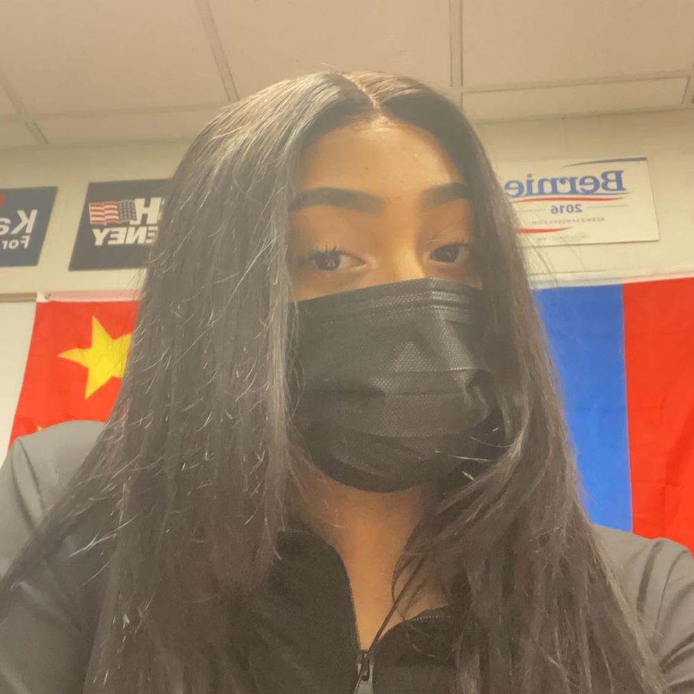 Meet your Posher, Zoe